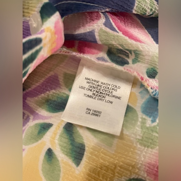 Alfred Dunner Colorful Women’s Floral Top | Size 12P - Picture 9 of 11